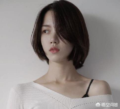 刘海图片:三十岁的女人还适合留刘海吗？适合留哪种刘海？