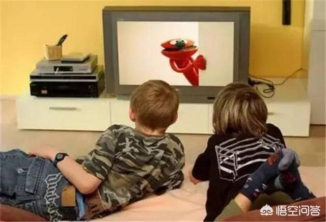 孩子看电视危害，看太多电视对孩子的危害