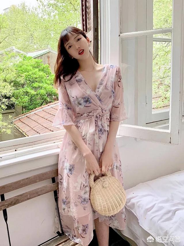 程潇胸多大:胸部丰满的妹子，穿衣有什么搭配？