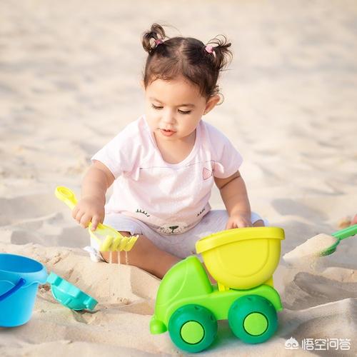 梦见有人往碗里扔沙子,有人在野外过夜遇见过什么奇怪的事情吗？