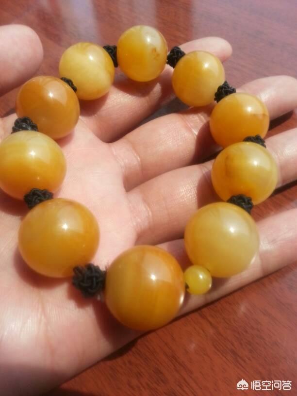 和田玉值钱不值钱,大家看看是不是和田玉，是的话值不值钱？