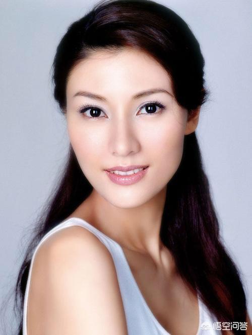 刘亦菲透视:李嘉欣和刘亦菲，谁更漂亮