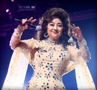 关牧村简历:中国歌手关牧村和香港歌手徐小凤都是女中音，谁唱功更好？