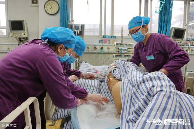 腰沐刻机椎间盘突出怎么治疗:腰椎舒缓器可以治疗椎间盘膨出吗 目前腰间盘突出手术成功率有多少？小手术效果如何？