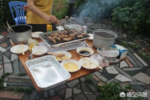 啤酒嘉年华卖烧烤赚钱吗，现在作为烧烤师傅月入6000元，辞职摆摊做烧烤好吗