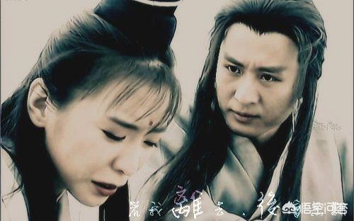 《倚天屠龙记》中张翠山自刎时纪晓芙在武当山上,这时她已生了女儿,那么峨眉的人没发现她生了女儿吗？