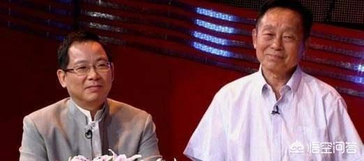 如何看待黄一鹤导演葬礼冷清的事实？