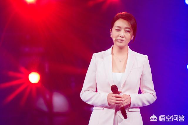 江珊老公是谁前任:江珊就是其中一位感情经历非常丰富的演员。大家觉得对吗？