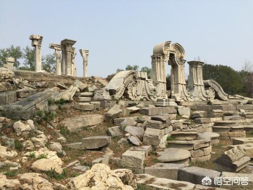 圣母院塔尖公鸡:这次巴黎圣母院失火，人类失去了什么