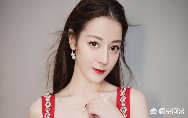 黄霄云为什么被全网黑:你觉得网上被黑的最惨的明星是谁？