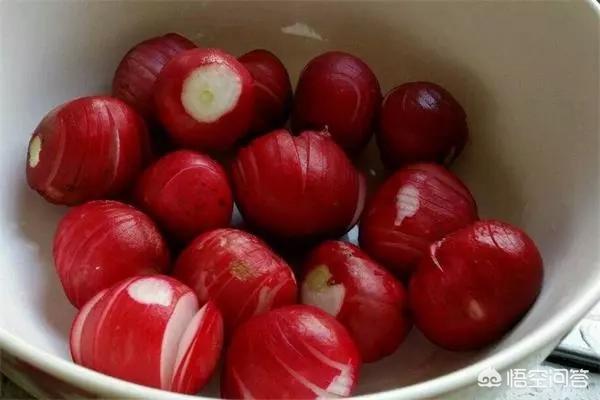 排毒祛斑(女人有斑吃什么东西最排毒祛斑)