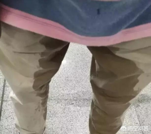 有网友在网络发文痛诉,自己在深圳地铁找不到厕所,最后无奈崩溃尿裤子,你怎么看？