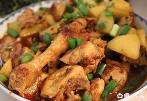 土豆鸡肉的做法,土豆烧鸡块怎么做才好吃？