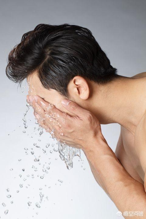 春秋时期男性化妆品:可以推荐下男士用的洗面奶和护肤品吗？