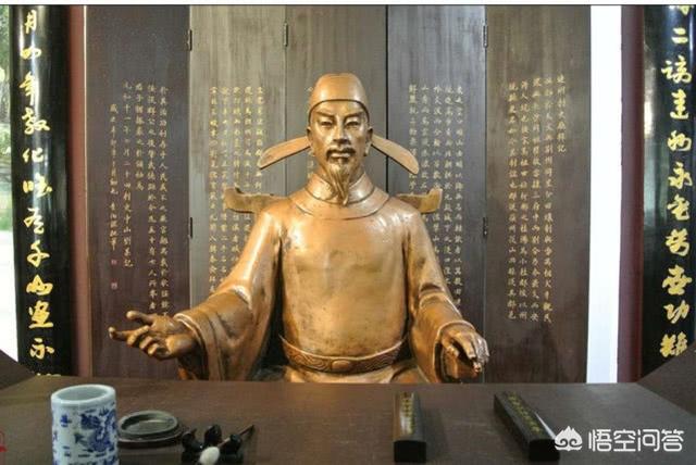 悯农的作者是谁:《悯农》中“锄禾日当午”锄的是什么农作物？肯定不是玉米？