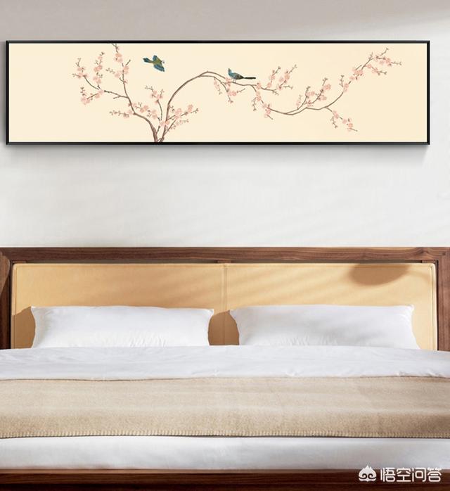 床头装饰画桃花图好吗？