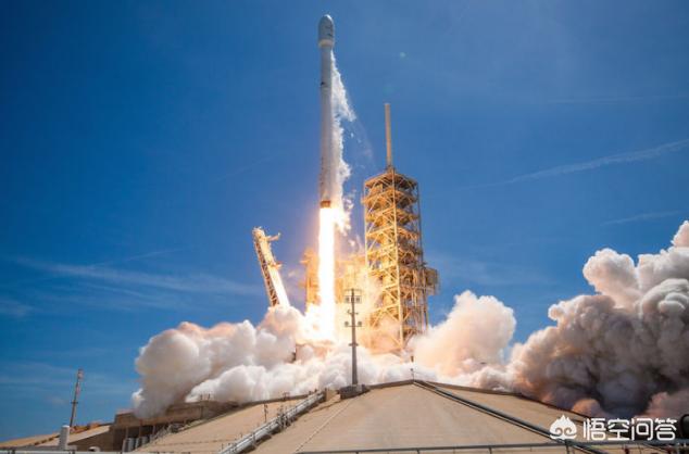 未来的星链将会是什么样的，SpaceX首批60颗「星链」卫星升空！意味着什么