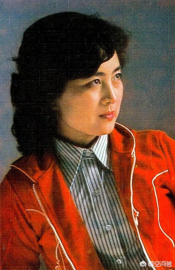 电影演员李秀明:还记得演员张金玲吗她的现状如何