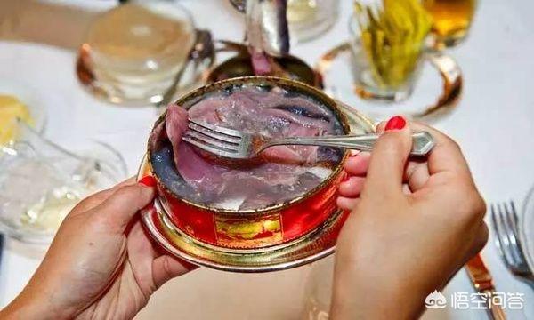 鲱鱼罐头为什么那么臭，考研红人张雪峰青岛大学讲座被泼鲱鱼罐头，这事你怎么看