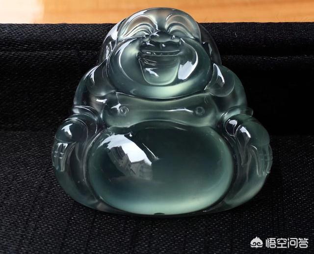 翡翠手镯常见裂痕图片,翡翠的纹和裂具体该怎样区分呢？