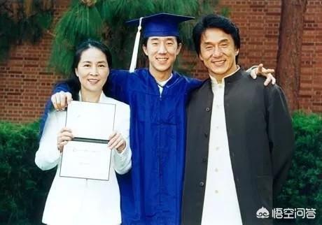 成龙妻子:你觉得成龙要不要认女儿？