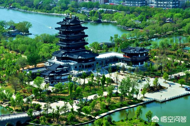 头条问答 - 济南的大明湖新八景是哪些?值得去玩吗?(1个回答)