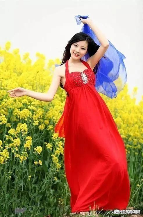 好听的复古名字:适合梨形身材的连衣裙有什么推荐