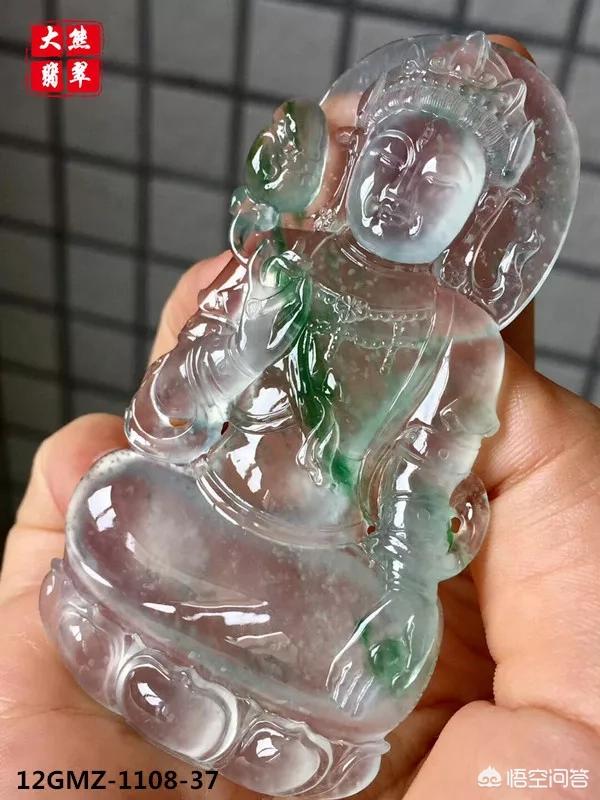 翡翠观音适合什么人戴,渡母挂件适合什么人佩戴？