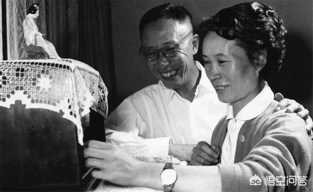 溥仪李玉琴:溥仪后半生相亲了很多次，为何偏偏选中护士李淑贤？