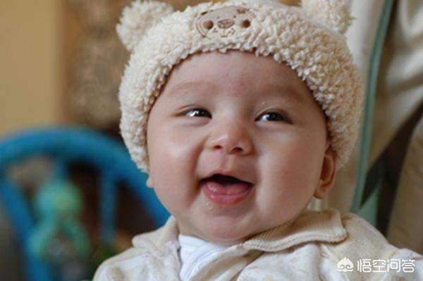 宝宝的笑一般分为几个步骤，宝宝笑容里潜在的小秘密，宝妈们知道吗
