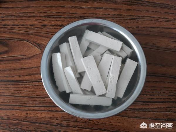 孙雨嫣:豆腐干卤水的配方是什么？