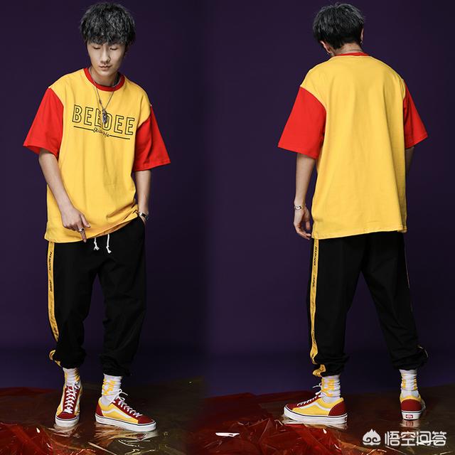 斑马纹t恤 男:潮男夏季必备的T恤是哪种？