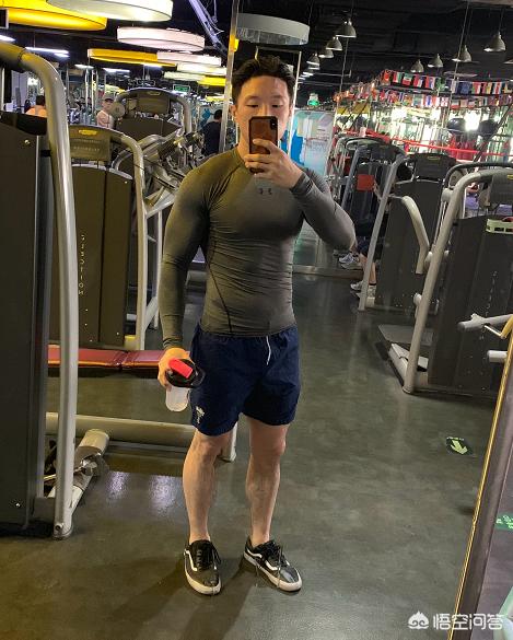 2017年时装男士全年的封面，你最喜欢哪张？(王一博<a href=https://maguai.com/list/50-0-0.html target=_blank class=infotextkey>时尚</a>男士3月封面)