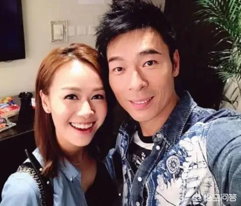 喜剧演员白鸽为啥离婚:程璐为什么会在《脱口秀大会》上一直聊离婚的话题