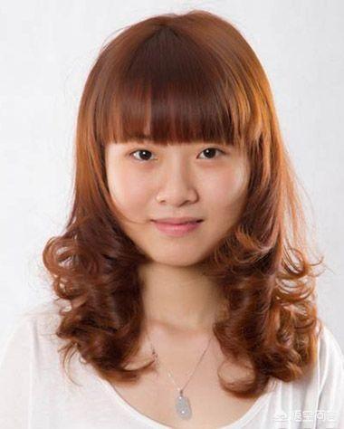 刘海图片:三十岁的女人还适合留刘海吗？适合留哪种刘海？