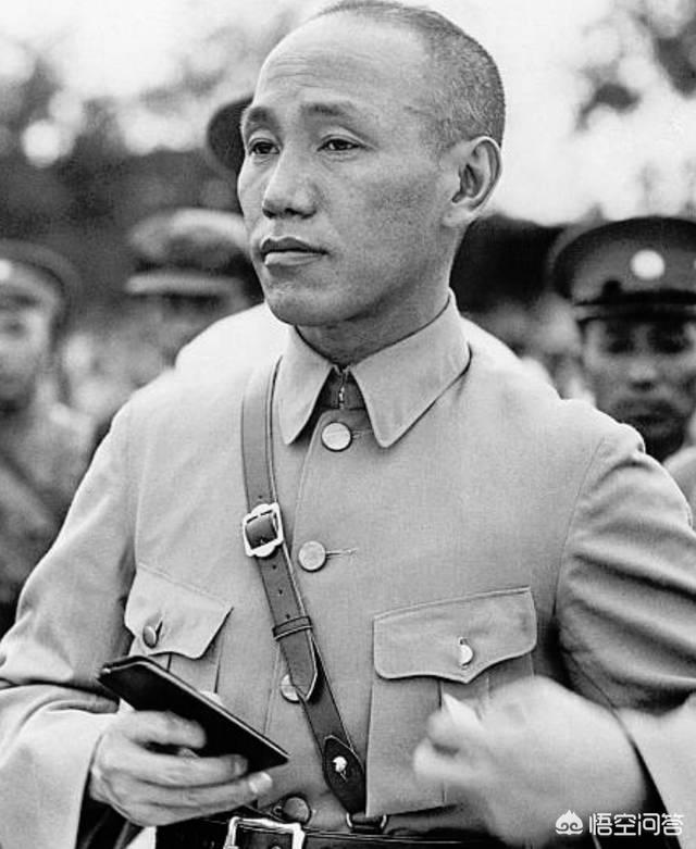 林彪简介:历史上有哪些名人是光头？都是怎么造成的？