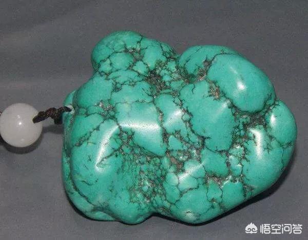 染色的玉石怎么鉴别,怎样辨别玉石是否被染色？