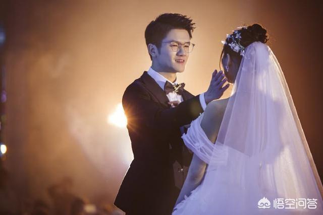 LOL“最真实”女主播，Miss怒秀身材，回击“对A质疑”，水友纷纷认错，如何评价此事？