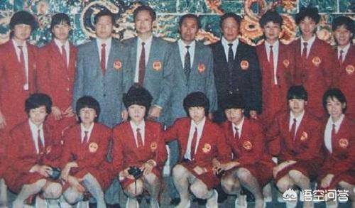 中国女足都拿到过哪些奖牌？