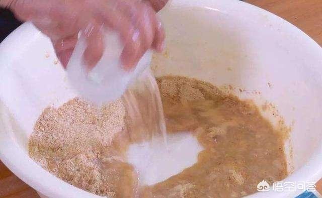 荒野盛宴的一杯是多重:漂浮在天空中的一朵云，可能有多重？重量受什么影响？