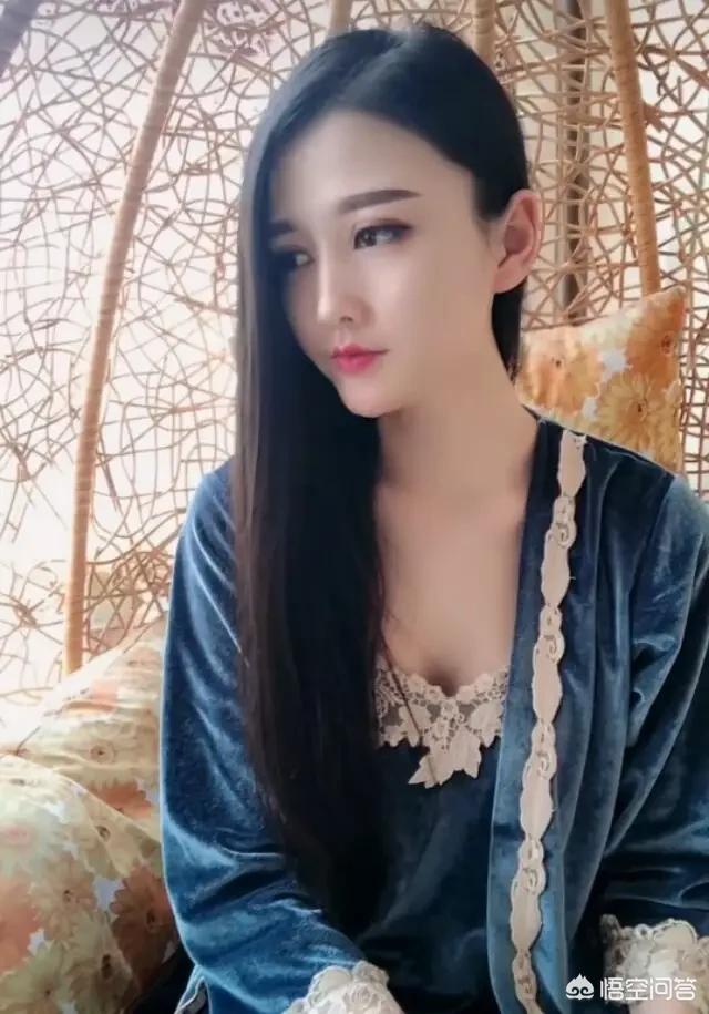 告诉我宝贝我厉害吗:你的老公，会当着别人的面叫你宝贝吗？