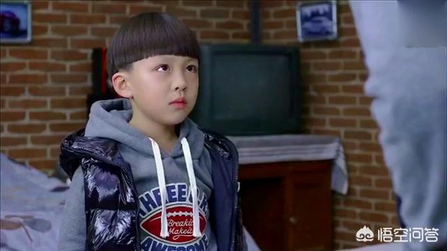 小爸爸的演员表:电视剧《小爸爸》讲述的是什么故事？剧中角色的评价怎么样？