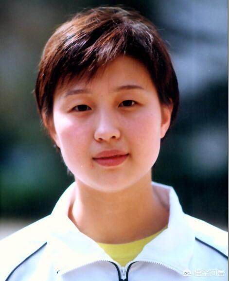 乒乓球李楠:从男篮李楠到女排郎平，再到国足李铁，为什么总把责任推给教练