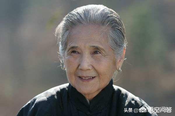 向警予:世界上，谁可称作伟大的妈妈？