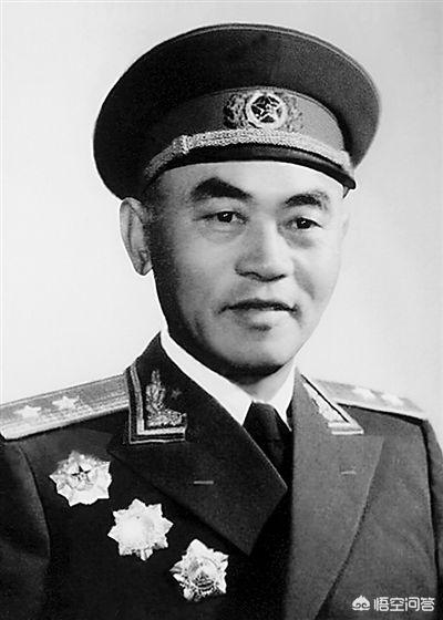 张灵甫简介:近代史上山东籍名将都有谁，谁能排第一？