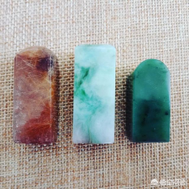 清代民间玉佩值钱吗,清代中期和田玉印章值钱吗？