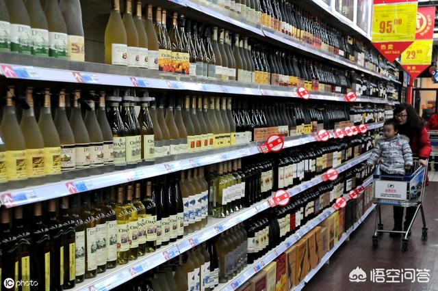 如何洞悉白酒市场，杂牌白酒也就是小酒厂的白酒好卖吗如果好卖，要怎样操作呢