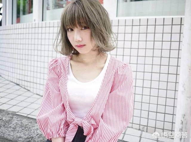 海青发型:有抬头纹的男生适合什么样的发型