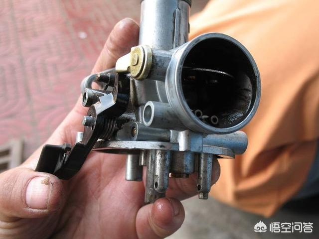 摩托车化油器怎么清洗,摩托车化油器怎么清理和调整？