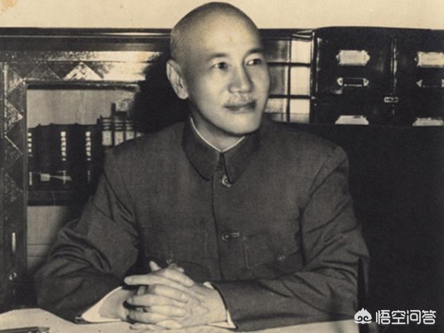 上海滩三大亨:在解放前的上海滩，王亚樵和杜月笙哪个人厉害？